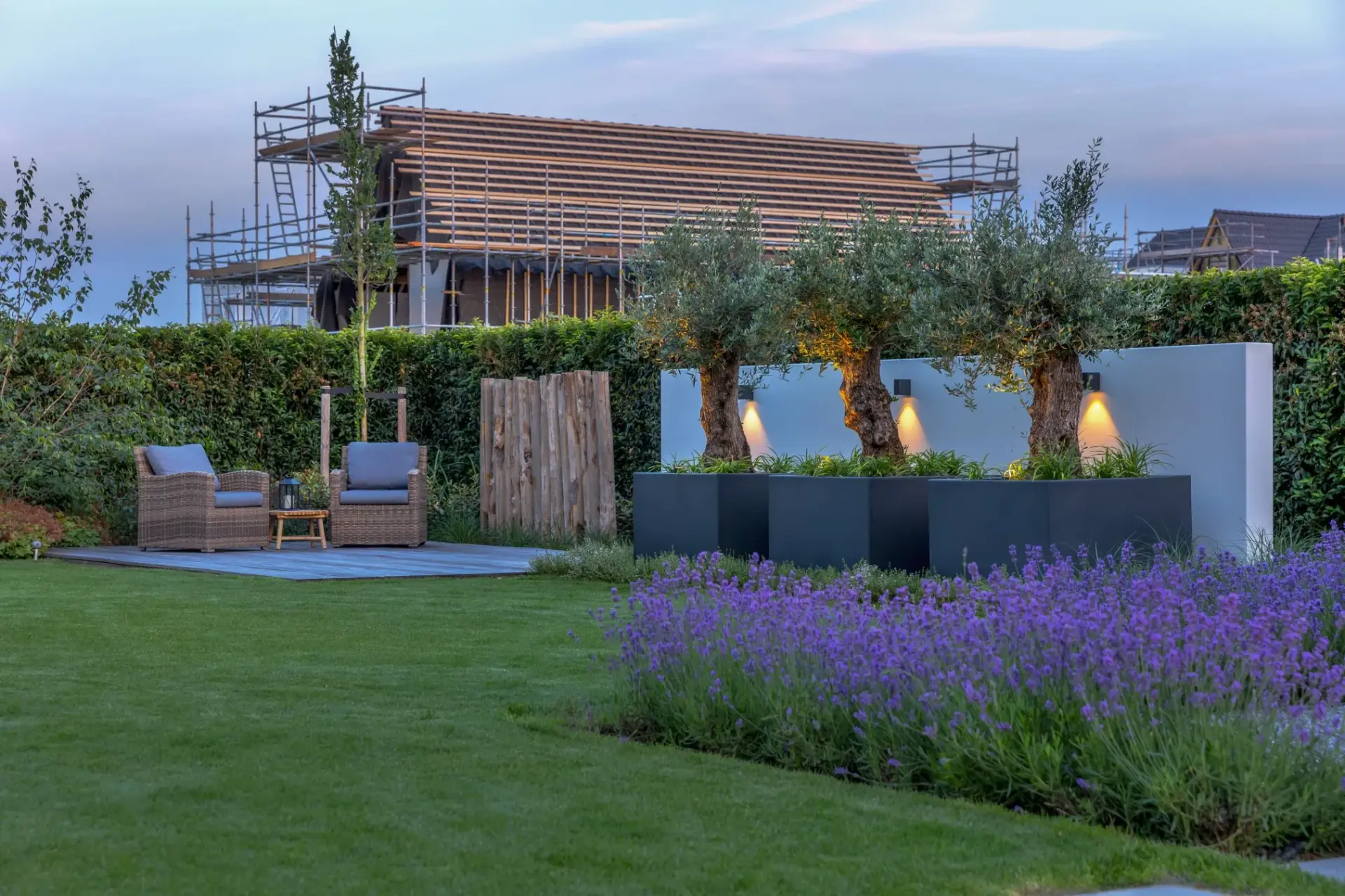Houten tuinkamer met glazen schuifwanden 18 roald tuindesign